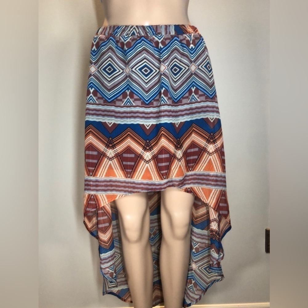 High-Low Geometric Print Beach Skirt